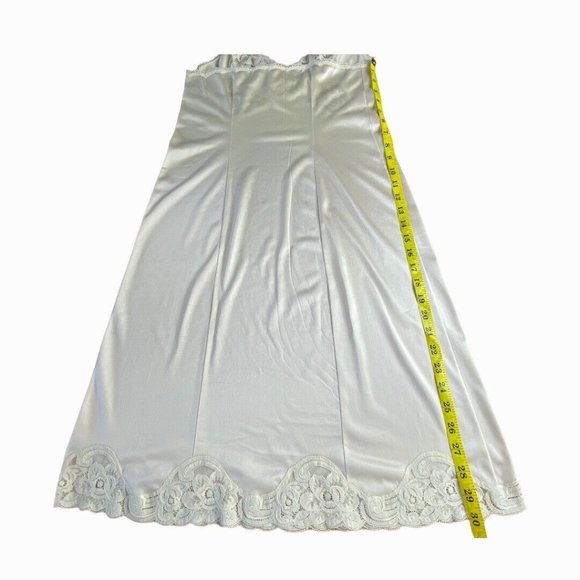 Vintage Vanity Fair 70's Sissy 32 Nylon Full Slip Dress Lingerie Lace Beige 30L - Picture 11 of 12